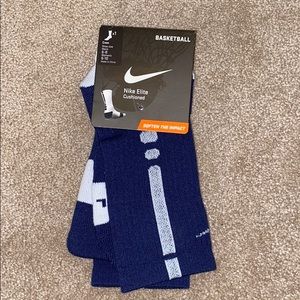 nike basketball socks